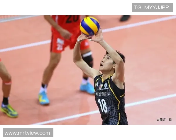 上海足球队强势领跑挑战赛积分榜95分稳居第一